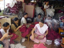 produttori nepalesi maglioni lana